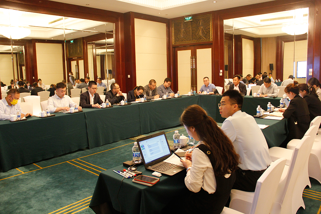 B組討(tǎo)論.jpg B組(zǔ)討論.jpg