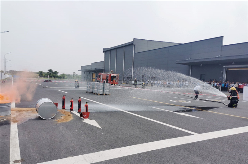 圖片2web.jpg 圖片2web.jpg